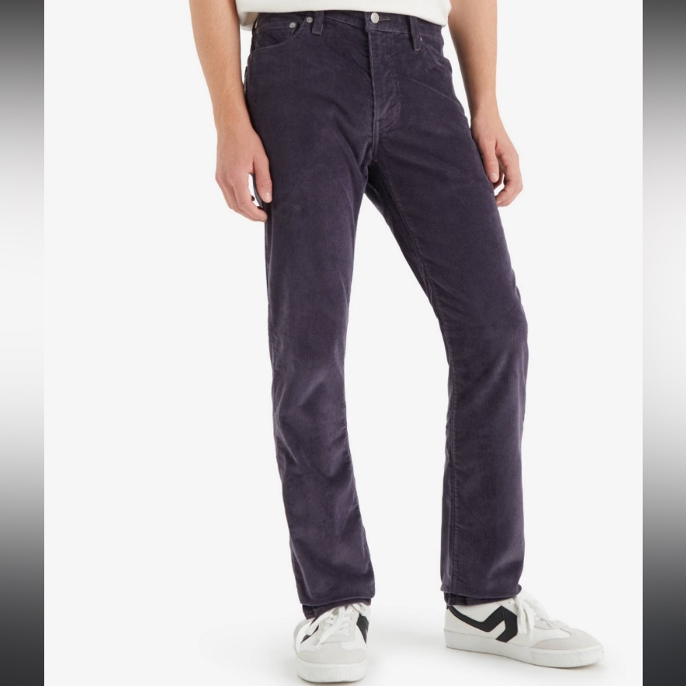 Levi’s premium 511 corduroy jeans, size 32/32. Slim fit, excellent condition